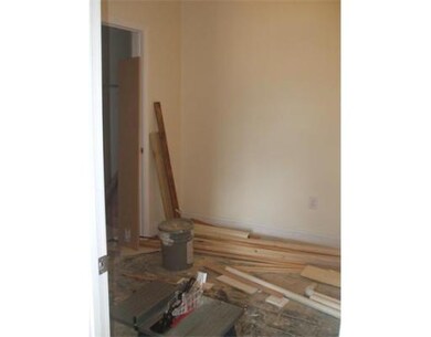 915 Middlesex St, Lowell, MA 01851 - photo 7