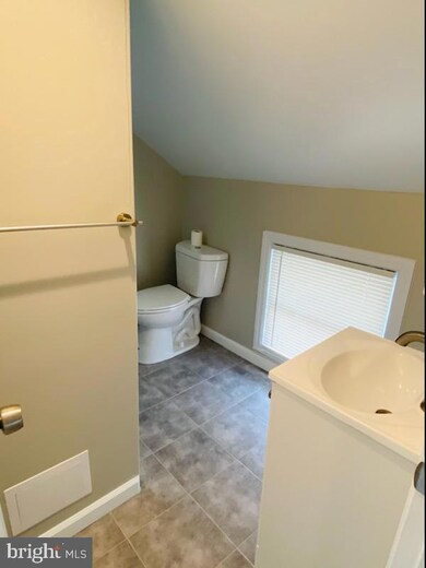 401-403 Green St W unit A3, Millville, NJ 08332 - photo 7