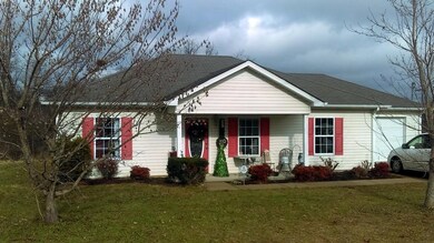 310 Cottonwood Dr, Shelbyville, TN 37160 - photo 2