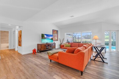 10070 Crosswind Rd, Boca Raton, FL 33498 - photo 2