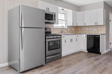 1112 Spring Ave NE, GR MI 49504-30