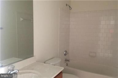 7141 Ladd Cir, Frederick, MD 21703 - photo 5