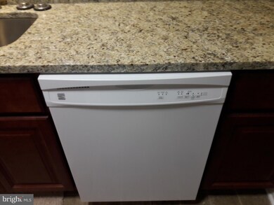 2061 Alice Ave unit 103, Oxon Hill, MD 20745 - photo 5