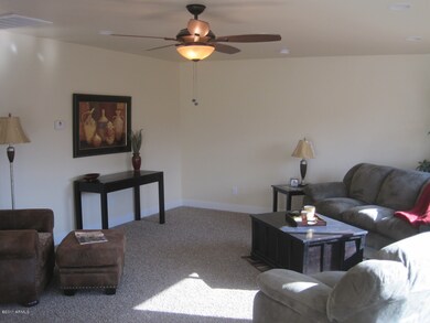 FAMILY ROOM 3