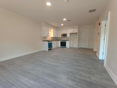 10 Franklin Ave unit 404, Revere, MA 02151 - photo 4