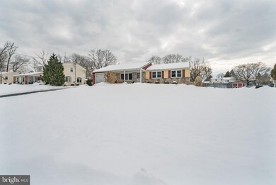 98 Macfarland Ave, Warminster, PA 18974 - photo 4