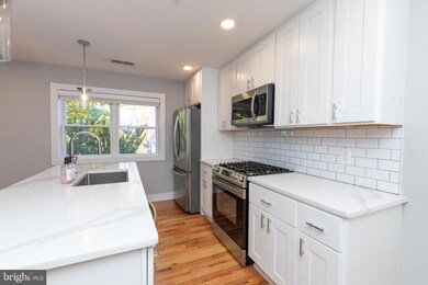 714 11th St NE unit 201, Washington, DC 20002 - photo 4