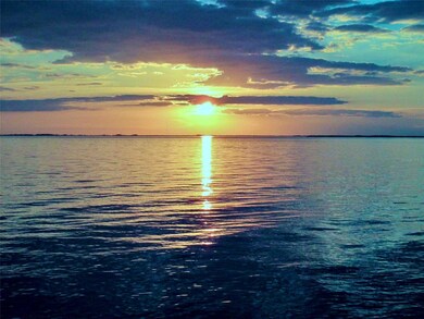 SPECTACULAR SUNSETS