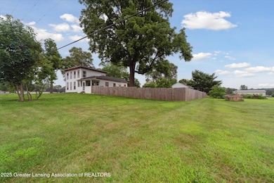 05-4480-W-Columbia-Rd-Mason-MI-48854-Win