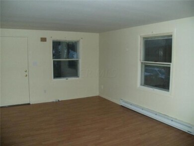 Roomy Living Area
