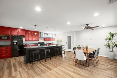 4116 Creek Ledge unit 108, Austin, TX 78731 - photo 4