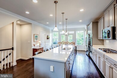 3743 Powell Ln, Falls Church, VA 22041 - photo 7