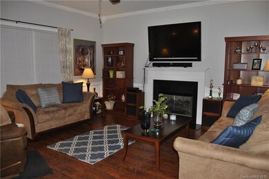 4025 Hereford Ln, Dallas, NC 28034 - photo 2