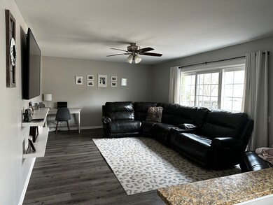 2210 Cumberland Pkwy, Algonquin, IL 60102 - photo 7