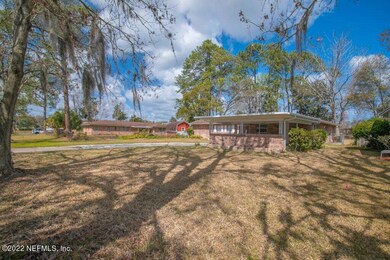 8023 Altama Rd, Jacksonville, FL 32216 - photo 4