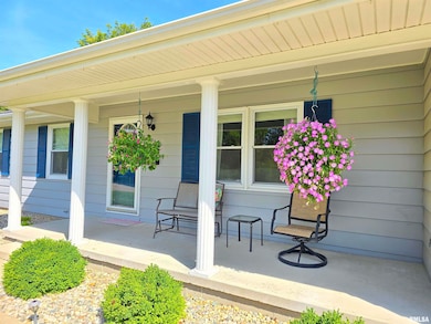 1782 Frazier Ave, Centralia, IL 62801 - photo 7