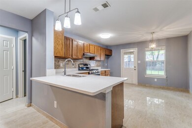 706 N Gaines St, Ennis, TX 75119 - photo 5