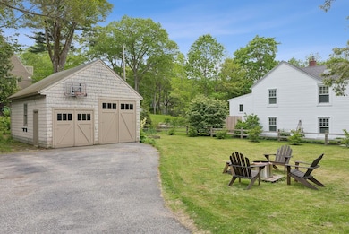 20 Elmwood Rd, Cape Elizabeth, ME 04107 - photo 4