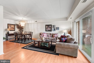 9945-49 Norwalk Rd unit 15A, Philadelphia, PA 19115 - photo 6