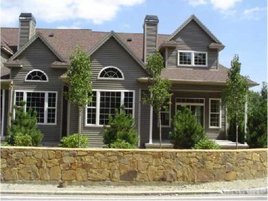 315 Old River Rd unit 4, Manville, RI 02838 - photo 2