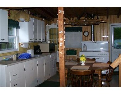 Kitchen. Kitchen/Dining