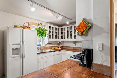 12 Wheelhouse Way, Oak Bluffs, MA 02557 - photo 5