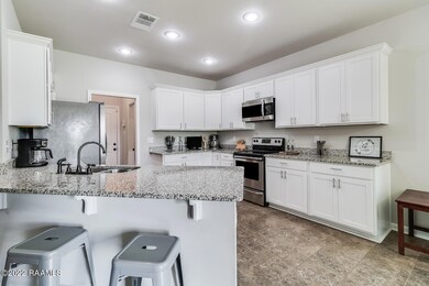 121 Barnet Court-1