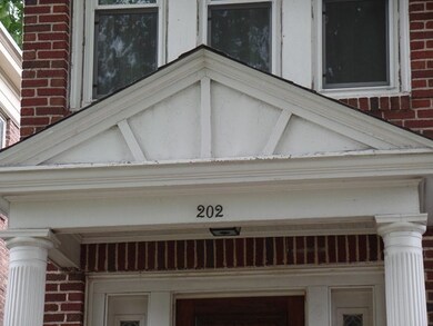 202 Arborway unit 2, Jamaica Plain, MA 02130 - photo 2