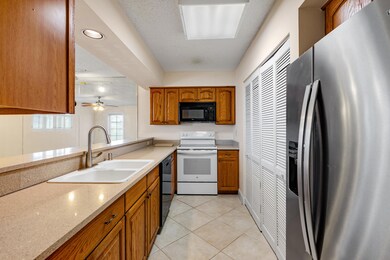 3930 S ROOSEVELT N302