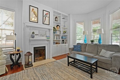 303 W 39th St, Savannah, GA 31401 - photo 7