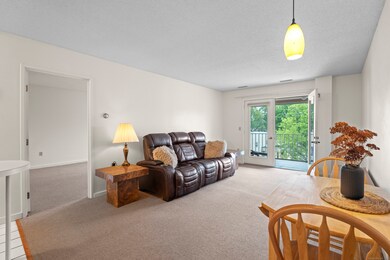 75 Washington Ave unit 2-307, Hamden, CT 06518 - photo 7