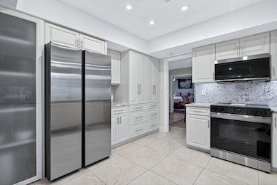 Brand New 12/2024 BeSpoke Samsung Stainless Appliances