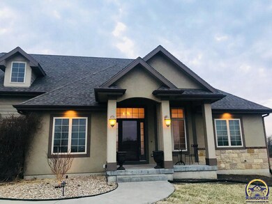 5033 SW Knudsen Rd, Topeka, KS 66610 - photo 3