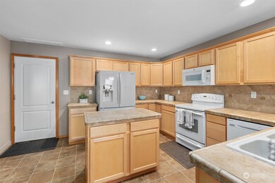 27708 Ridge Way, Stanwood, WA 98292 - photo 7