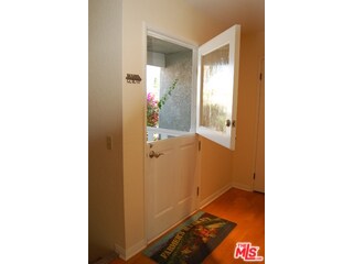 2421 Vanderbilt Ln unit 4, Redondo Beach, CA 90278 - photo 4