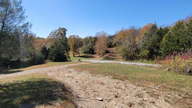 1574 New Dixville Rd, Harrodsburg, KY 40330 - photo 2
