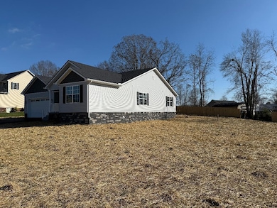 132 Caden Ln, London, KY 40744 - photo 3