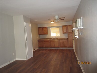 7518 Lockwood Dr, Houston, TX 77016 - photo 4