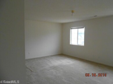 3305 Wiliton Way, High Point, NC 27260 - photo 4