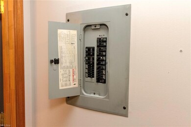 1832 E 298th St, Wickliffe, OH 44092 - photo 5