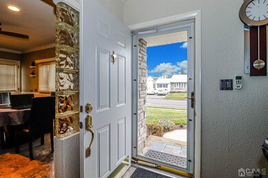 62 Albemarle Rd, Colonia, NJ 07067 - photo 2