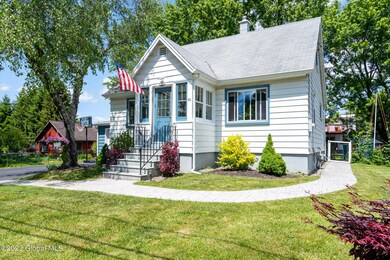 40 New Jersey Ave, Rensselaer, NY 12144 - photo 2