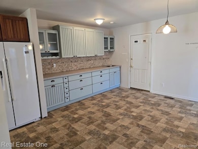 44609 Meadowcreek Ln unit 24, Canton, MI 48187 - photo 5