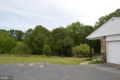 373 Cheyney Rd, Glen Mills, PA 19342 - photo 3