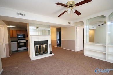 6644 Willow Pointe NW unit A, Huntsville, AL 35806 - photo 5