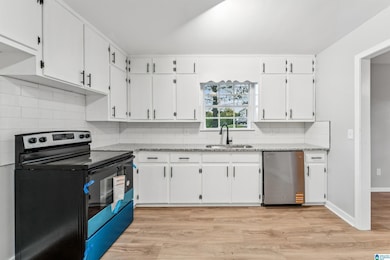 2617 6th St NE, Center Point, AL 35215 - photo 4