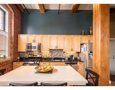 589 Essex St unit 101, Lynn, MA 01901 - photo 3