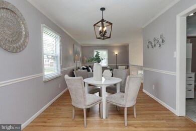 9266 Windsor Dr, La Plata, MD 20646 - photo 5