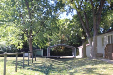 4507 E 19th St, Indianapolis, IN 46218 - photo 2