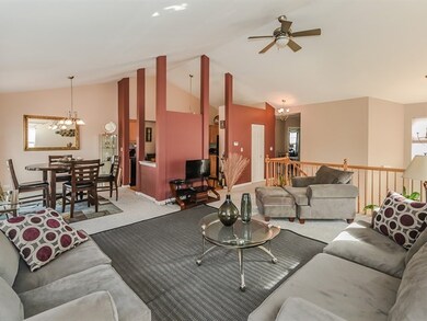 326 Lake Gillilan Way unit 241E, Algonquin, IL 60102 - photo 5